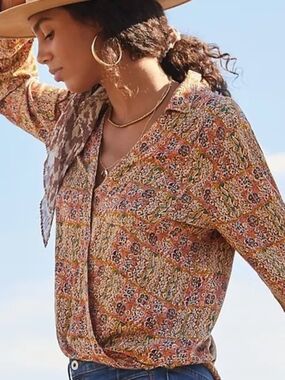 Anthropologie Pilcro Printed Faux Wrap Tisha Blouse in Pink and Brown Size S